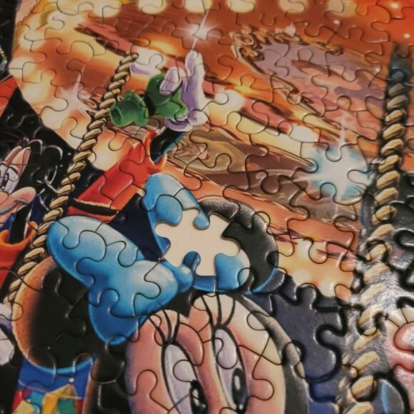 Disney 2000 Piece Puzzle 38 x 26 Mickey Minnie Mouse Donald Duck Goofy 43501 - Picture 7 of 16
